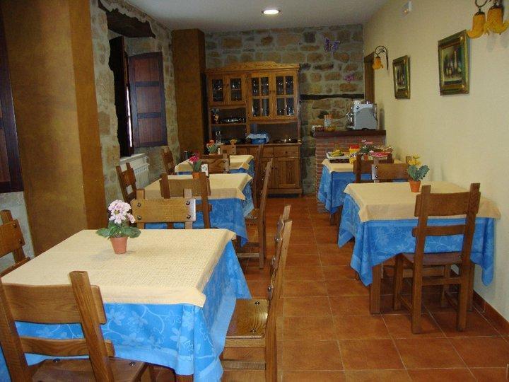 El Cuartelillo Viejo Guest House Polientes Luaran gambar
