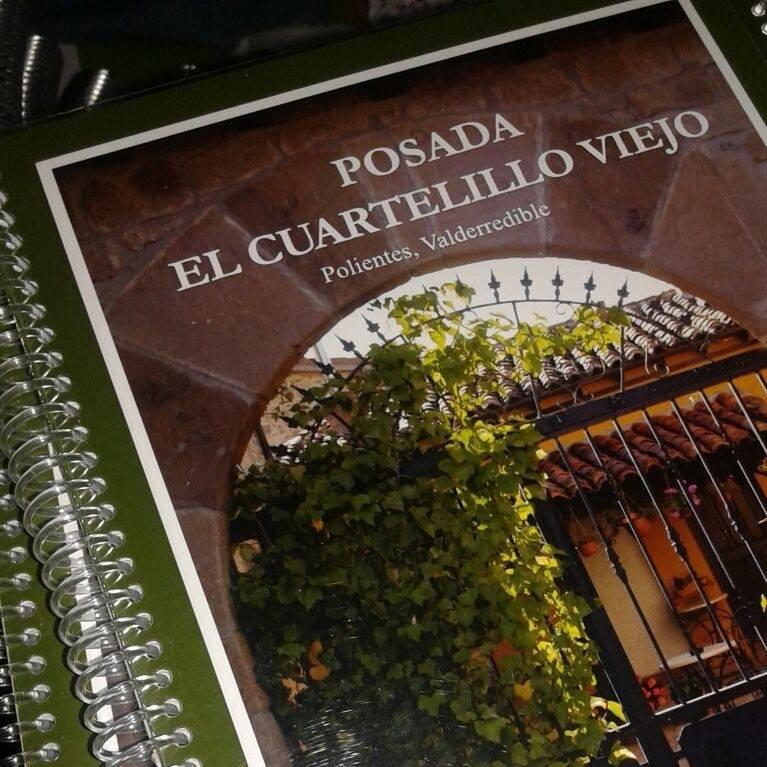 El Cuartelillo Viejo Guest House Polientes Luaran gambar