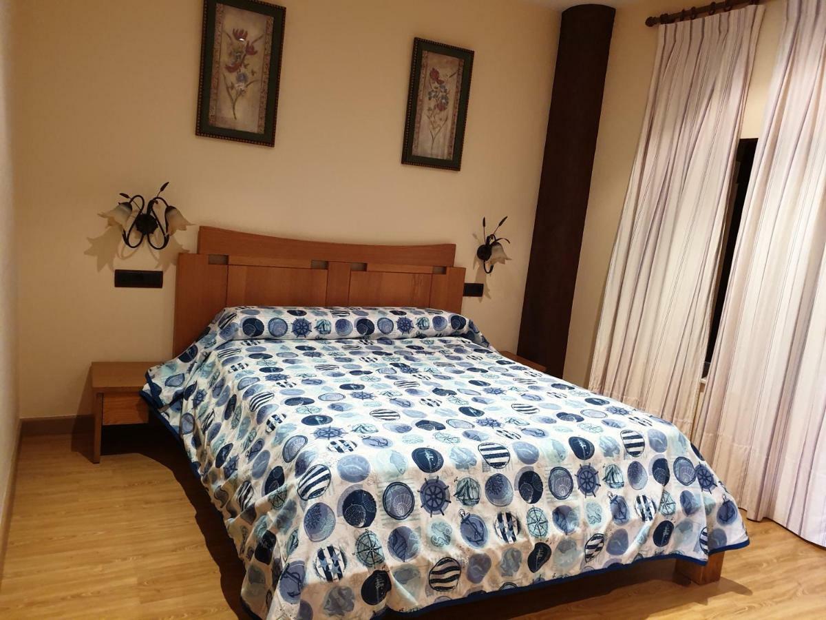 El Cuartelillo Viejo Guest House Polientes Luaran gambar