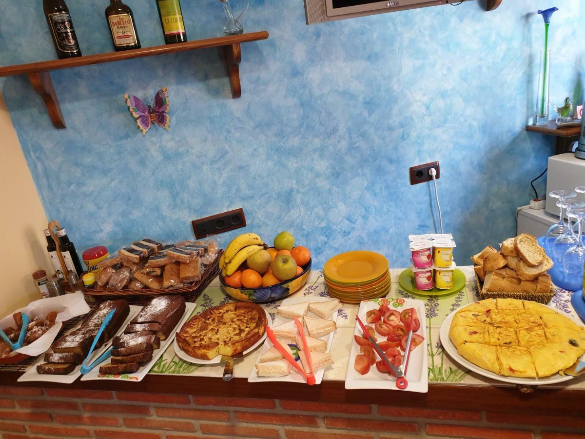 El Cuartelillo Viejo Guest House Polientes Luaran gambar